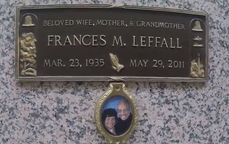 headstone